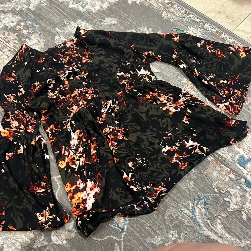 Blouse With Bell Arms ANA